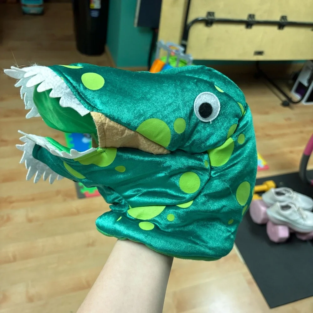 Unbranded Green Glow in the Dark 2Pc Dinosaur Dress Up Pretend Play Costume 4-5T